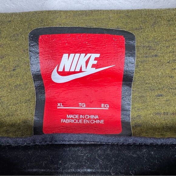 Nike Tech Fleece Full Zip Jacket Olive Green Black Activewear Women’s Size XL - Picture 4 of 7